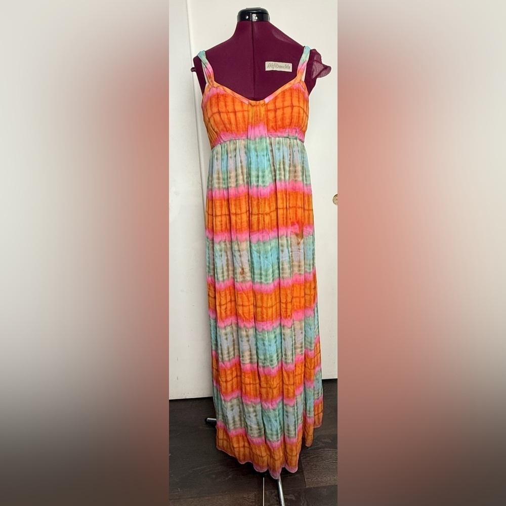 Colorful Tie-Dye Maxi Dress